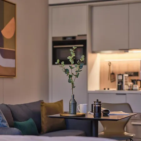 Adina Aparthotel 4*