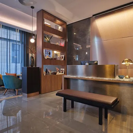 Adina فيسبادن