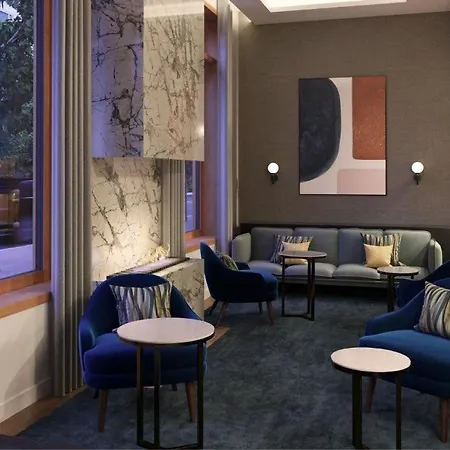Hotel apartamentowy Adina 4*