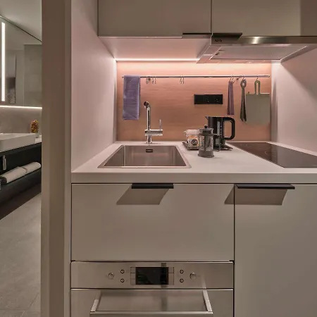 Adina شقة فندقية