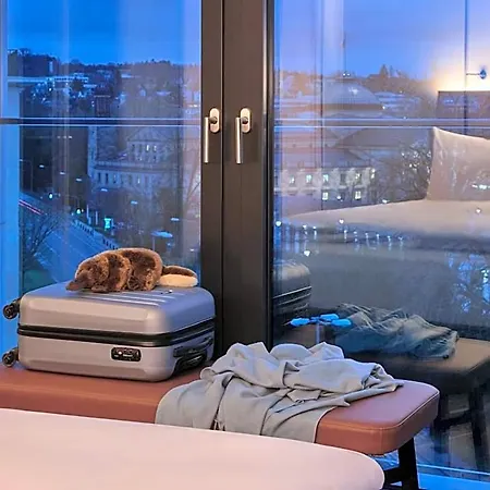 Hotel apartamentowy Adina